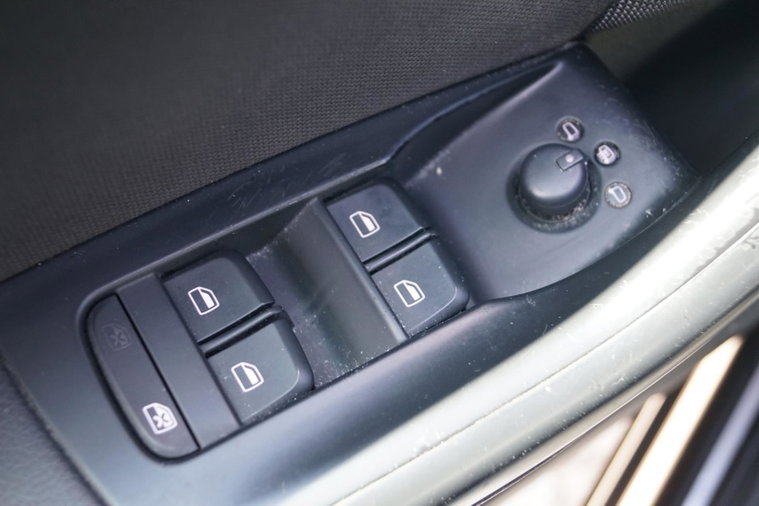 Vehicle Image 37