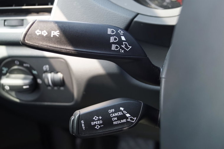 Vehicle Image 53