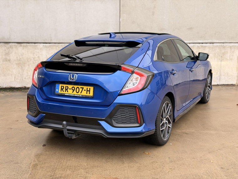 Vehicle Image 7