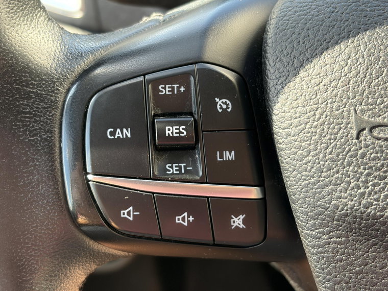 Vehicle Image 26