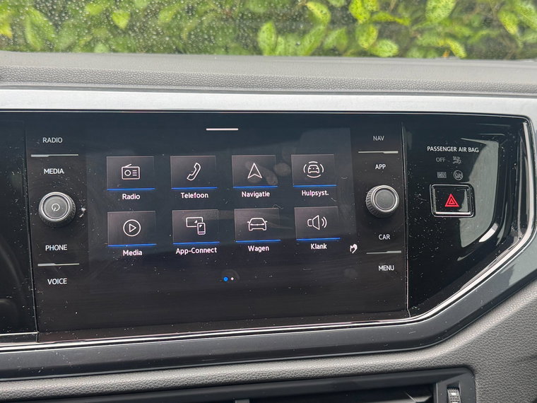 Vehicle Image 33