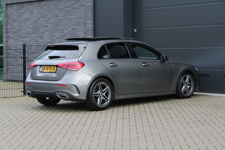 Vehicle Image 36