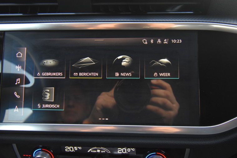 Vehicle Image 34