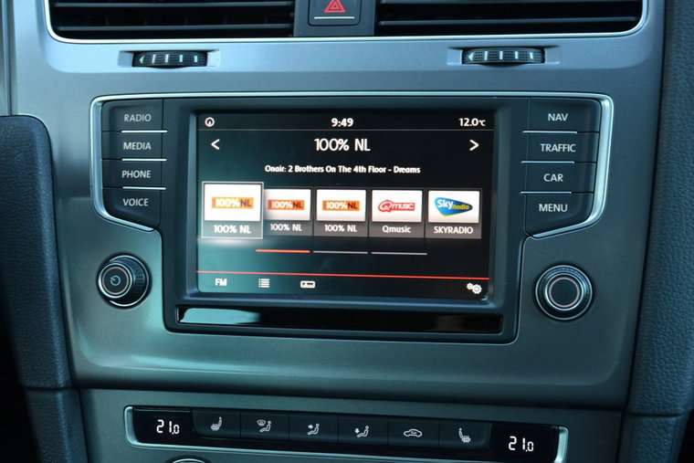 Vehicle Image 15