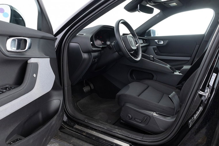 Vehicle Image 20