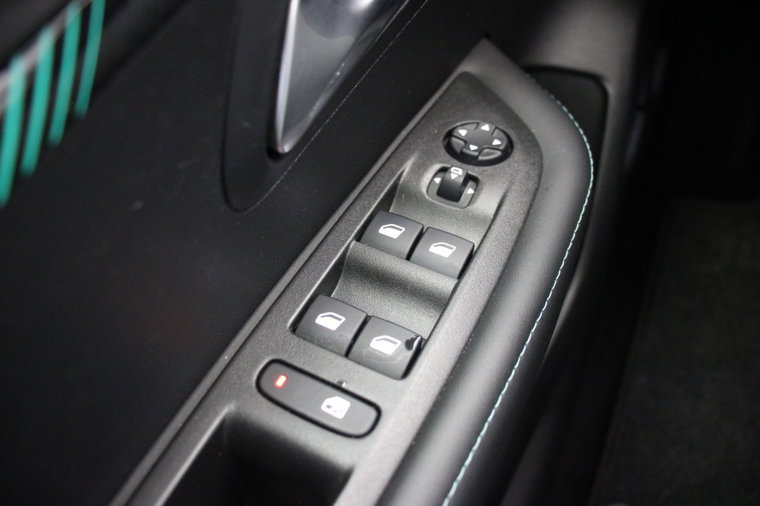 Vehicle Image 31