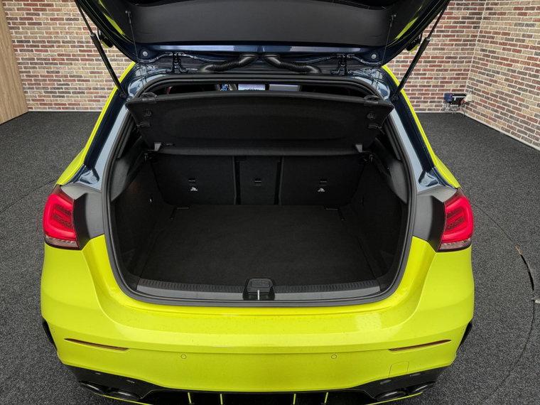 Vehicle Image 33