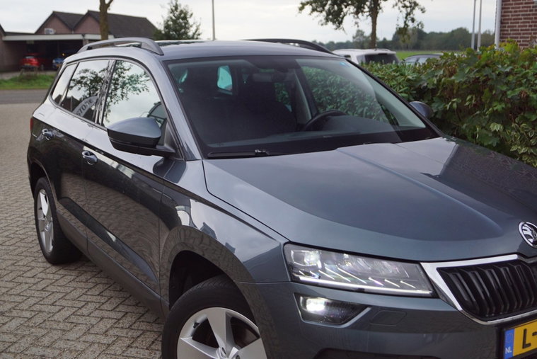 Vehicle Image 32