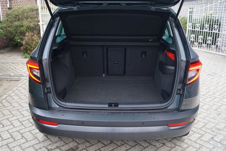 Vehicle Image 35