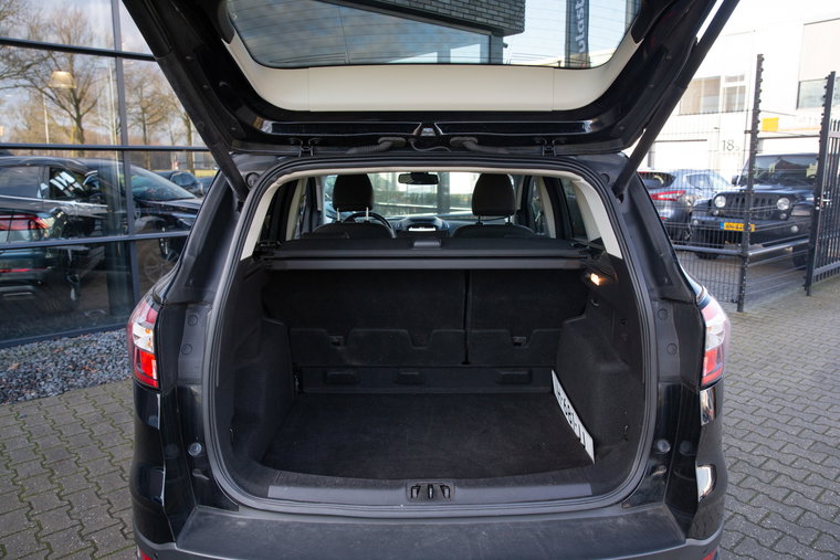 Vehicle Image 19