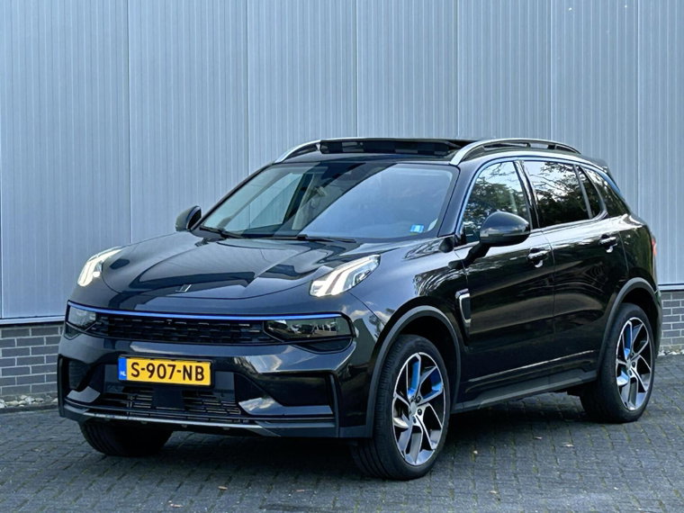 Vehicle Image 3