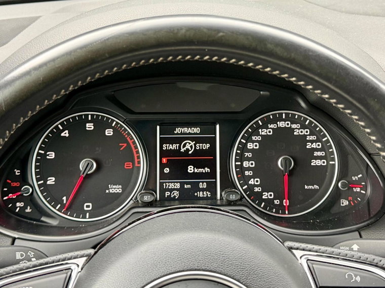 Vehicle Image 27