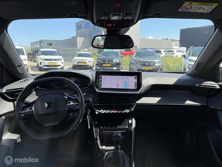 Vehicle Image 22