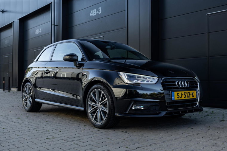 Vehicle Image 29