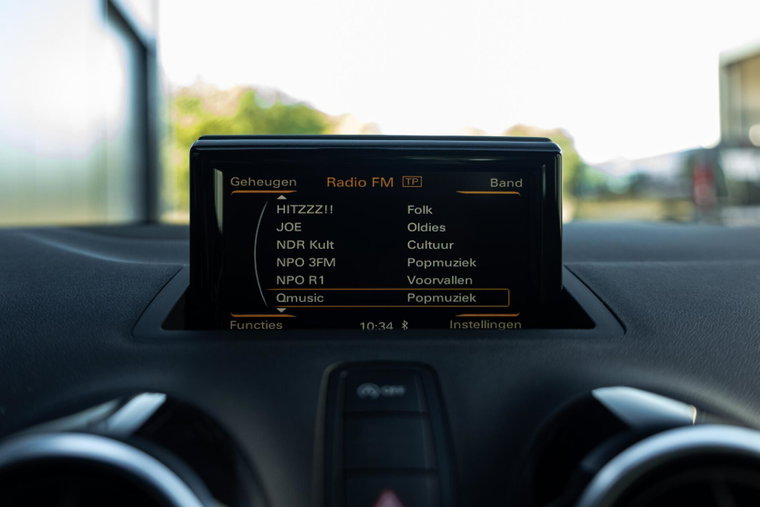 Vehicle Image 36