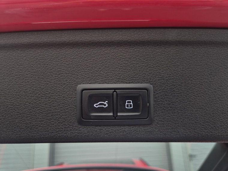 Vehicle Image 45