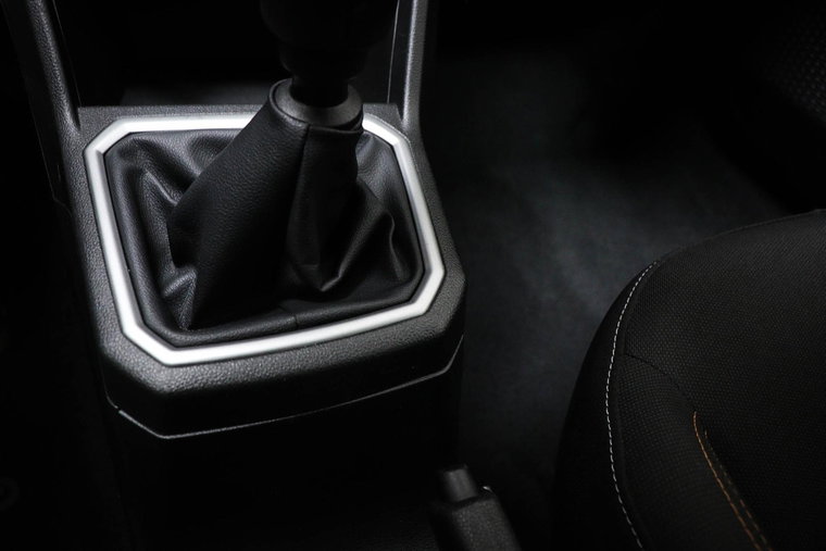 Vehicle Image 36