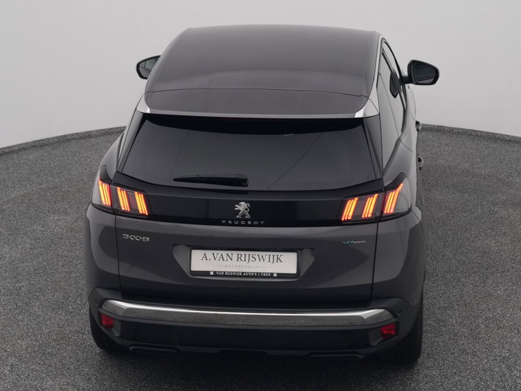 Vehicle Image 28