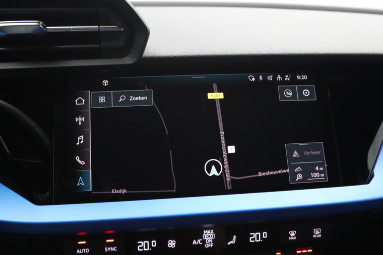Vehicle Image 30