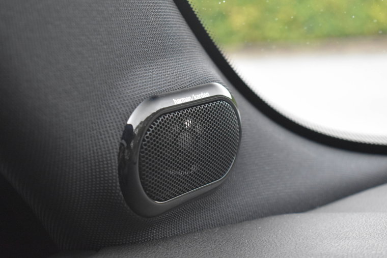 Vehicle Image 23