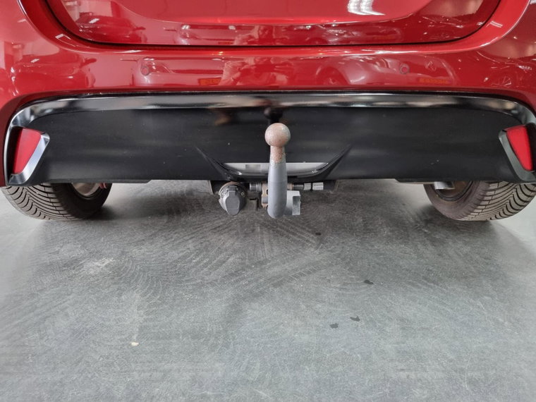 Vehicle Image 17