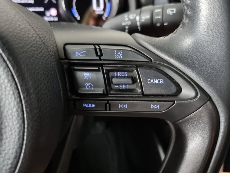 Vehicle Image 33