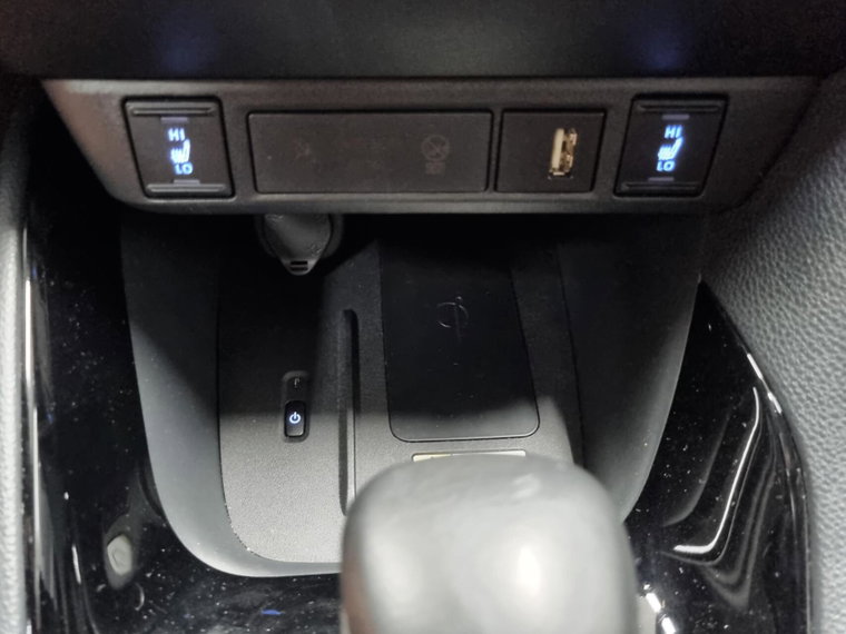 Vehicle Image 38
