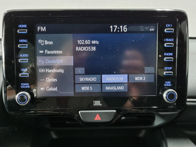 Vehicle Image 42