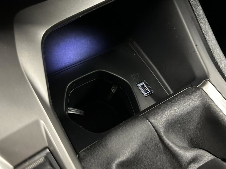 Vehicle Image 51