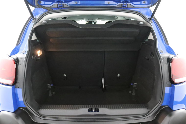 Vehicle Image 37