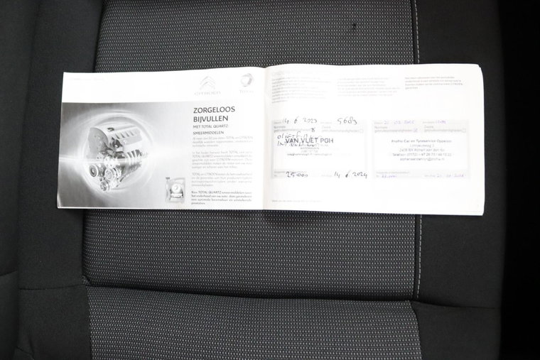 Vehicle Image 39