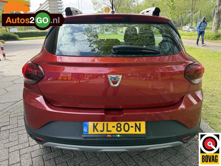 Vehicle Image 24