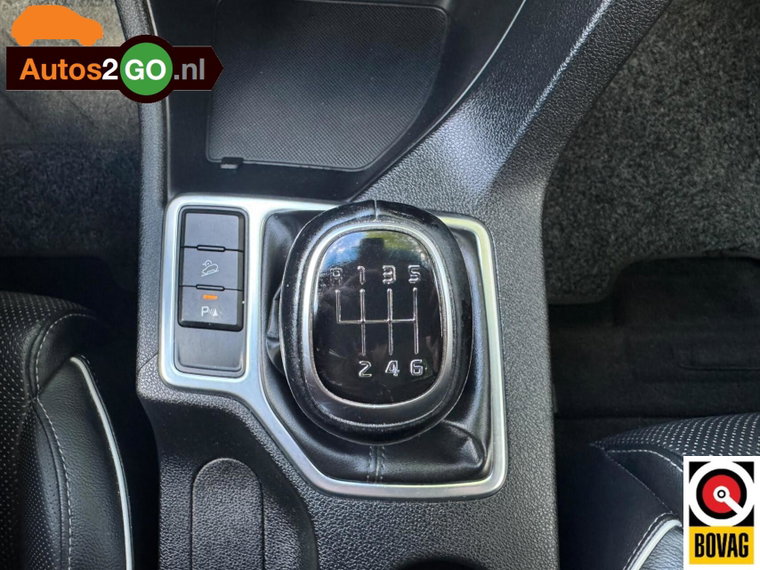 Vehicle Image 27