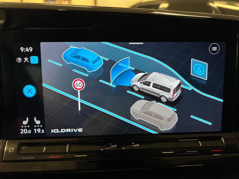 Vehicle Image 37