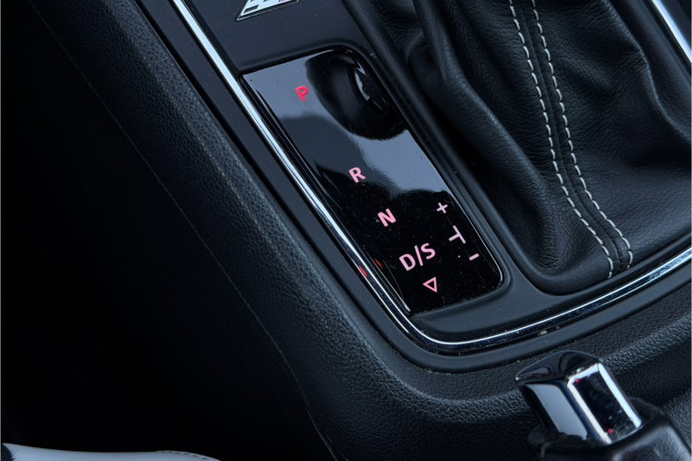 Vehicle Image 36