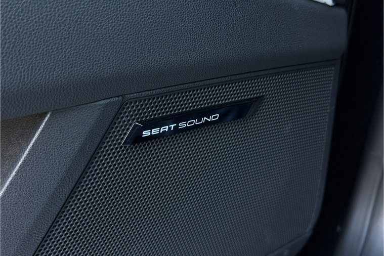 Vehicle Image 37