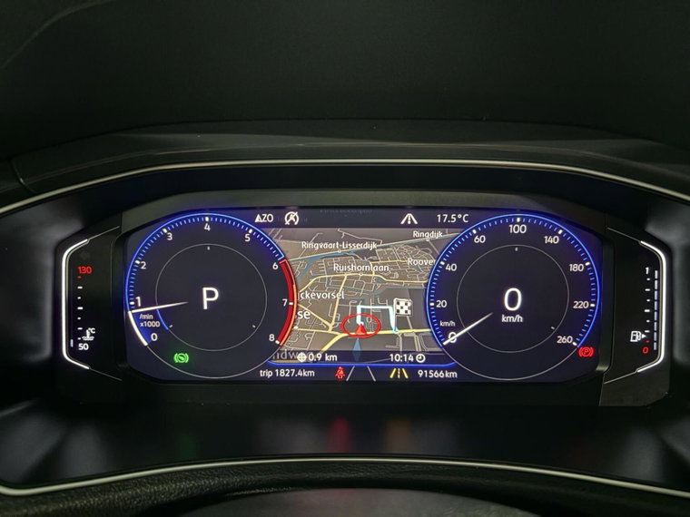 Vehicle Image 38