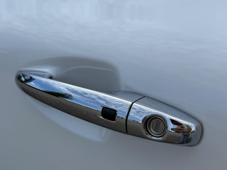 Vehicle Image 36