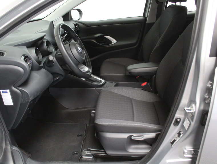 Vehicle Image 38