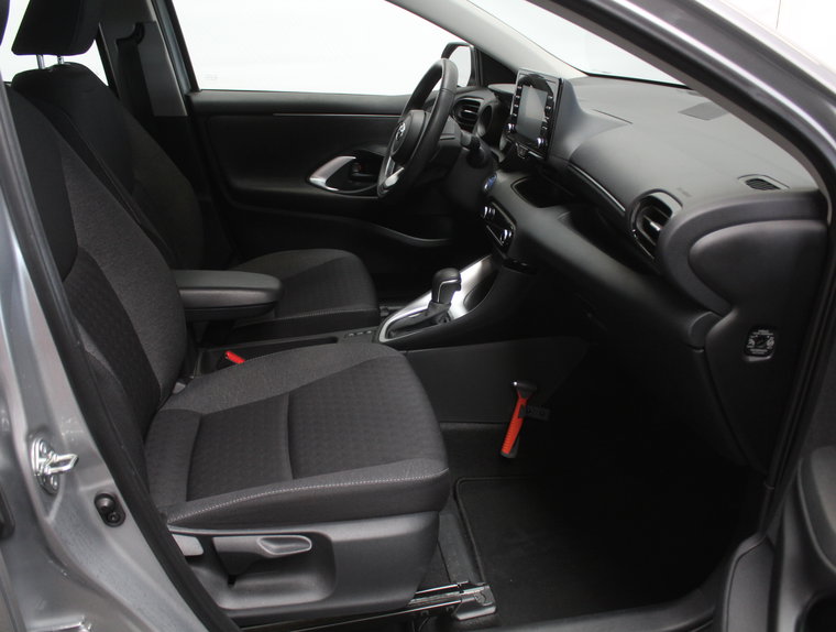 Vehicle Image 40