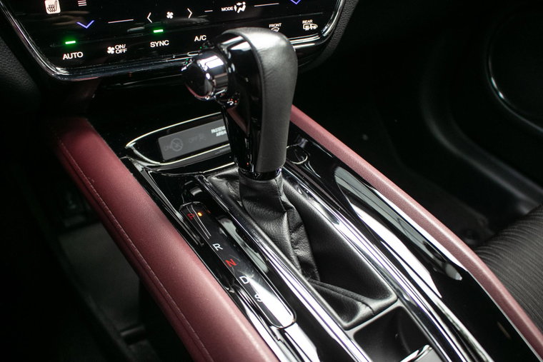Vehicle Image 23