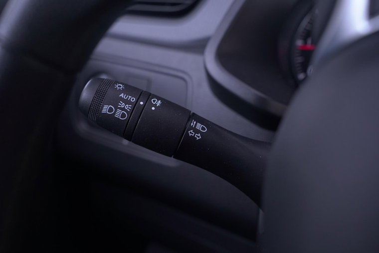 Vehicle Image 34