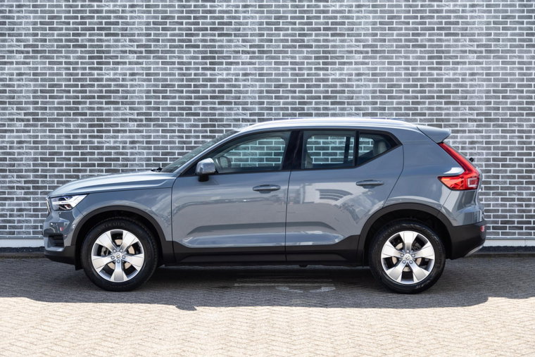 Vehicle Image 35