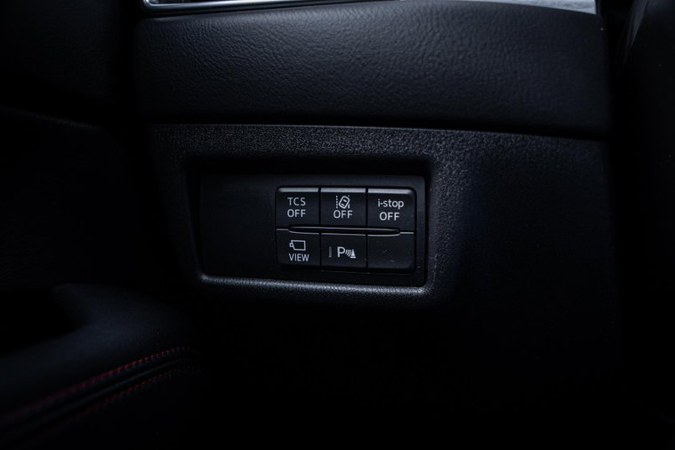 Vehicle Image 42