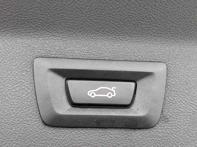 Vehicle Image 28