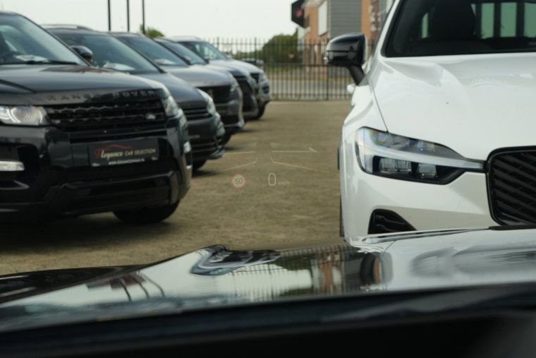 Vehicle Image 21