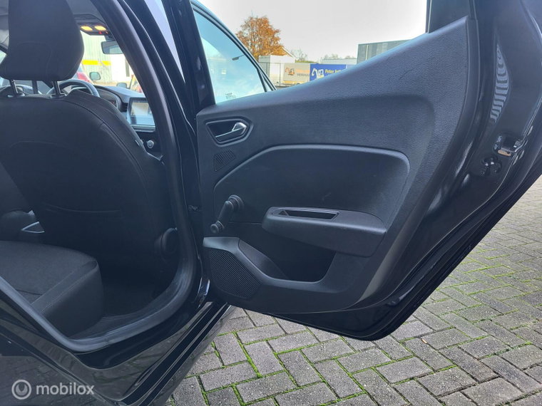 Vehicle Image 27