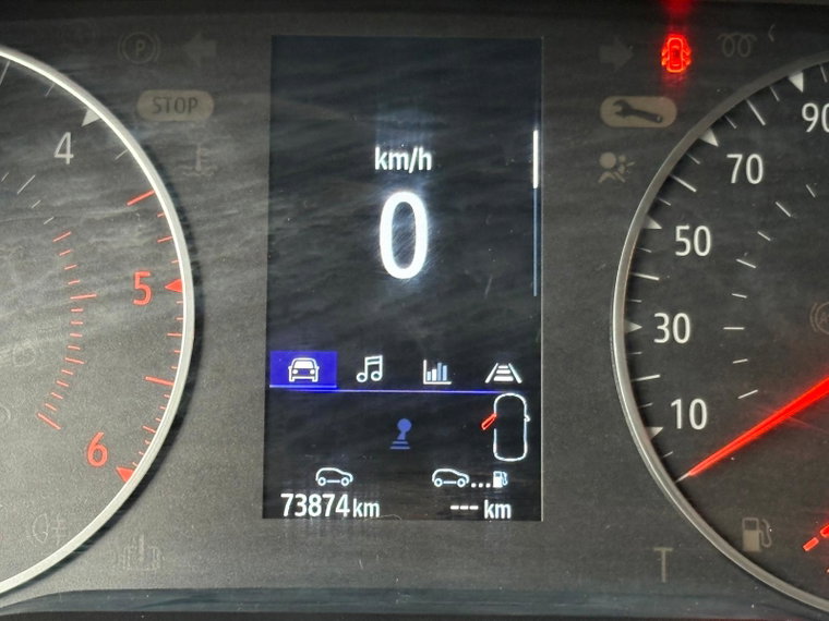 Vehicle Image 25