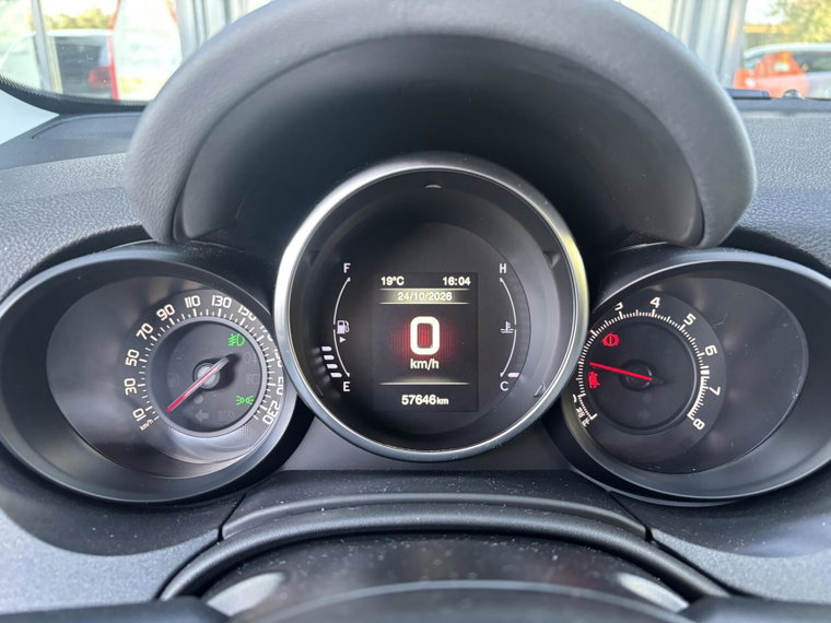 Vehicle Image 28