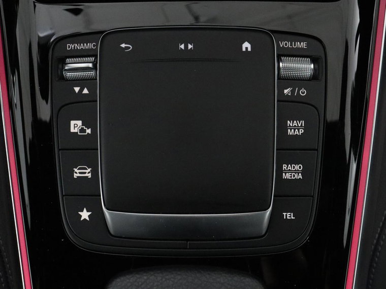 Vehicle Image 33